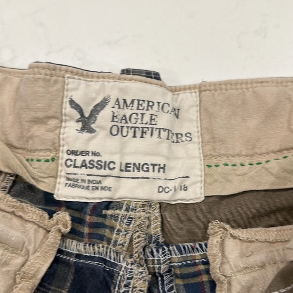 American Eagle Cargo Shorts 🩳 - Picture 3 of 7